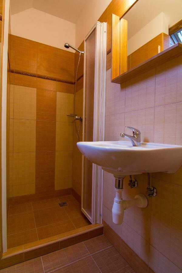 Apartment Rokys Рокитніце-над-Їзероу Екстер'єр фото